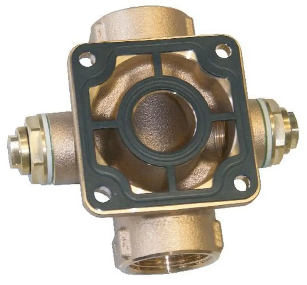 Flansch aus Metall mit vier Anschlussmöglichkeiten. Gummi-Dichtung um den zentralen Durchlass. Produkt von Syr, geeignet für Heizungsinstallation.